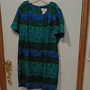 Elegant Striped Midi Dress in Blue and Green